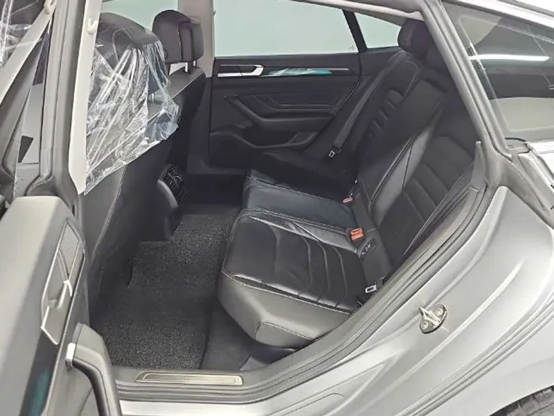 VW Arteon 2.0 Tdi Prestige, снимка 12 - Автомобили и джипове - 55785305