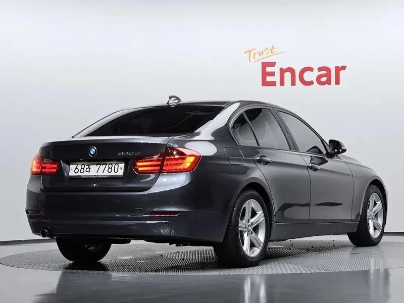 BMW 320, снимка 2 - Автомобили и джипове - 56690255
