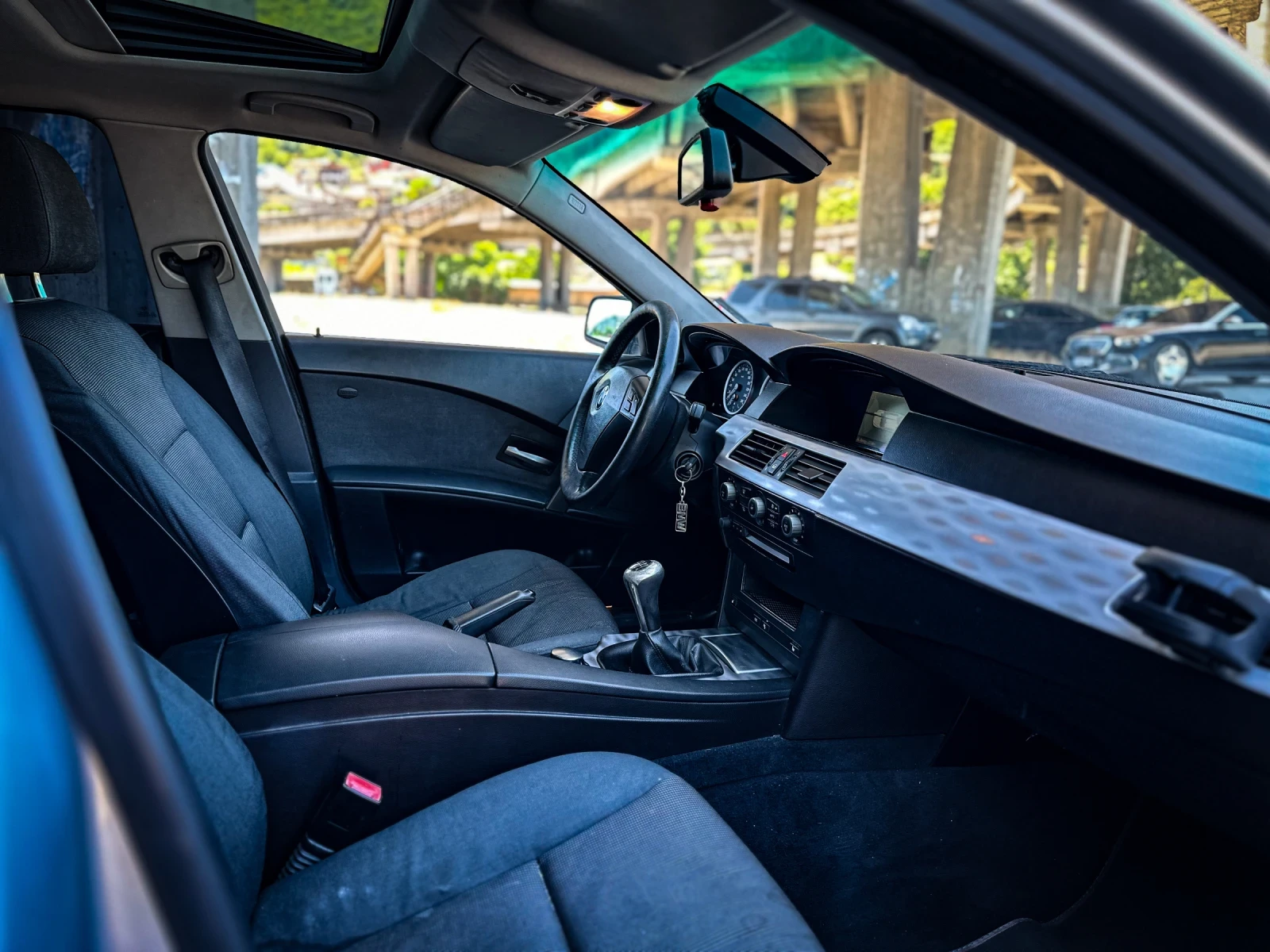 BMW 525 = ГАЗ= 6 скорости= NAVI=  - изображение 7