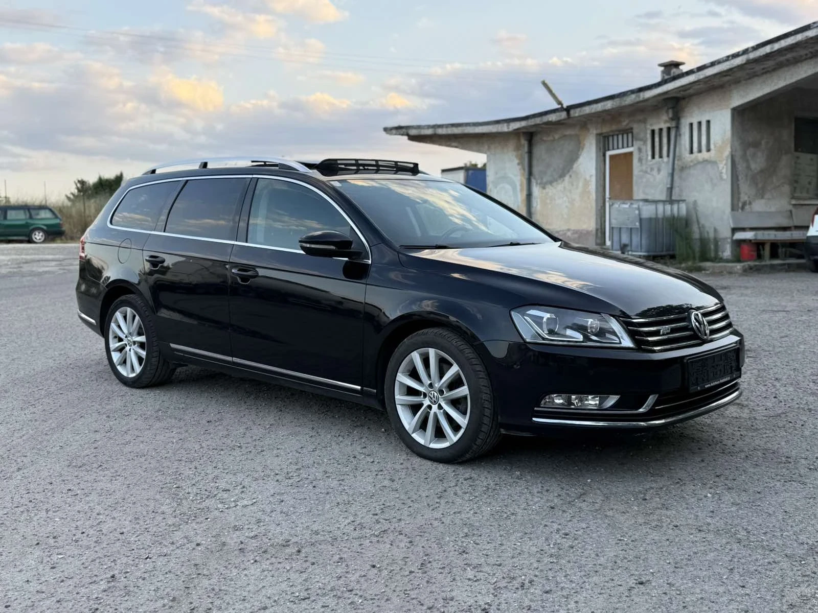 VW Passat 2.0 tdi HIGHLINE R-Line - изображение 2