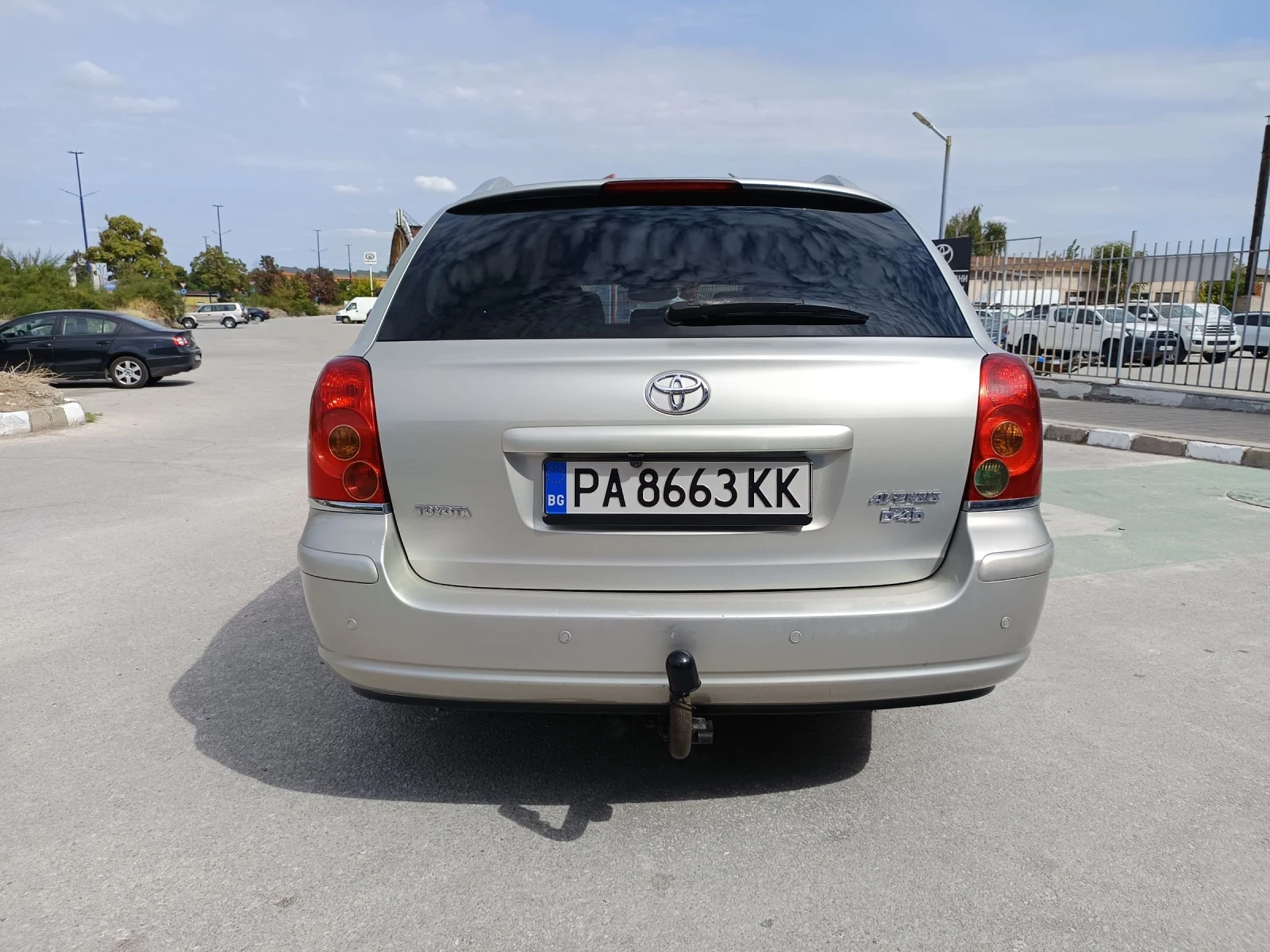 Toyota Avensis  - изображение 4