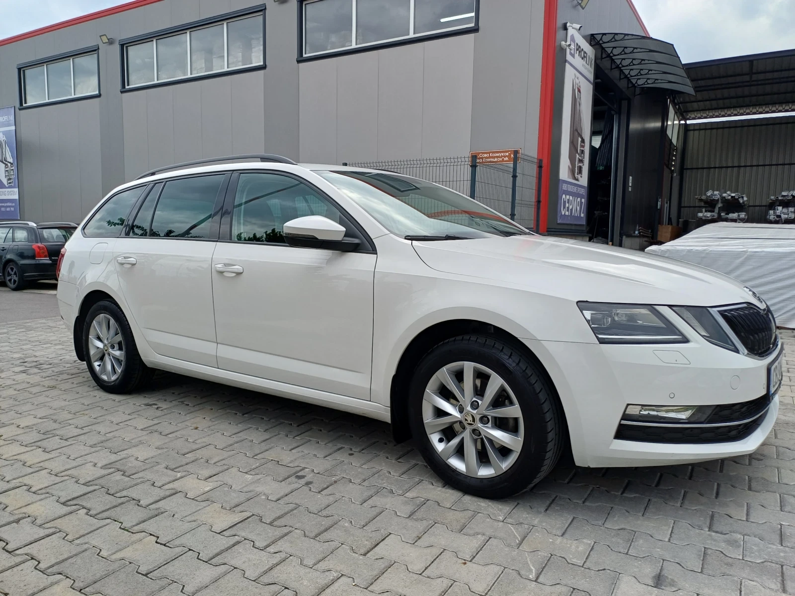 Skoda Octavia 1.5 G-TEC Метан CNG DSG - изображение 2