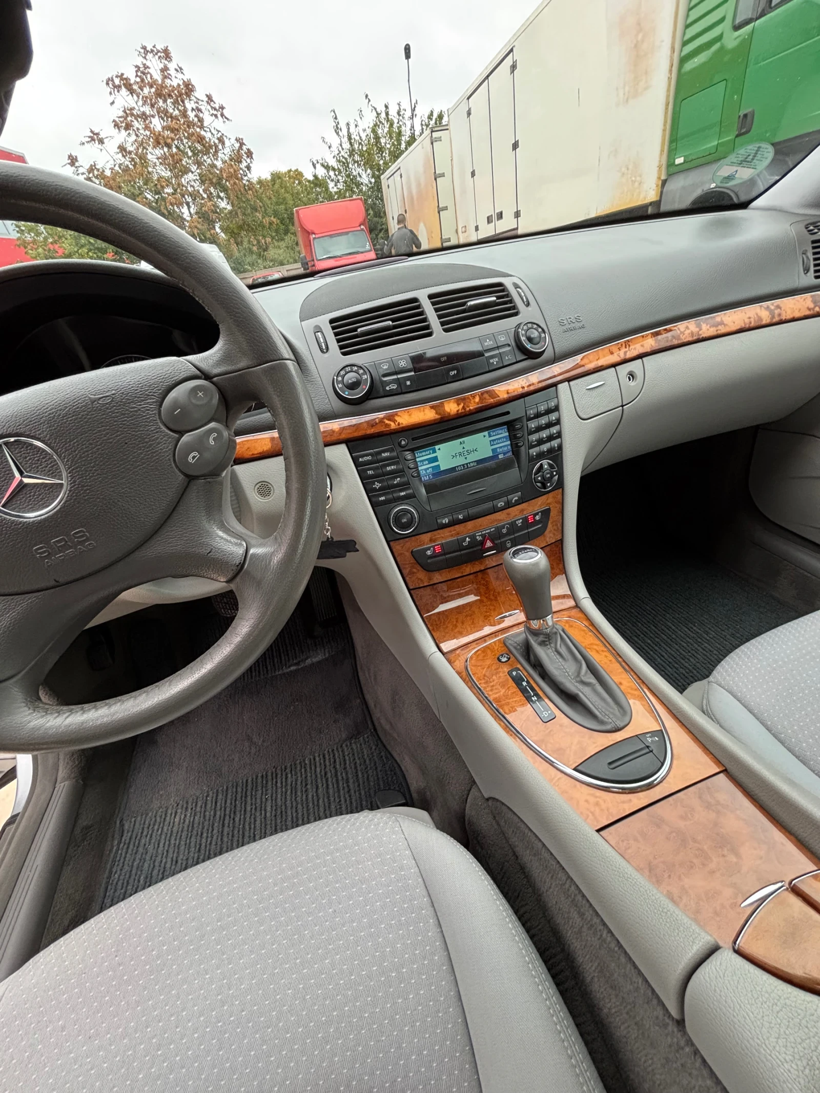 Mercedes-Benz E 280 Elegance Facelift - изображение 10