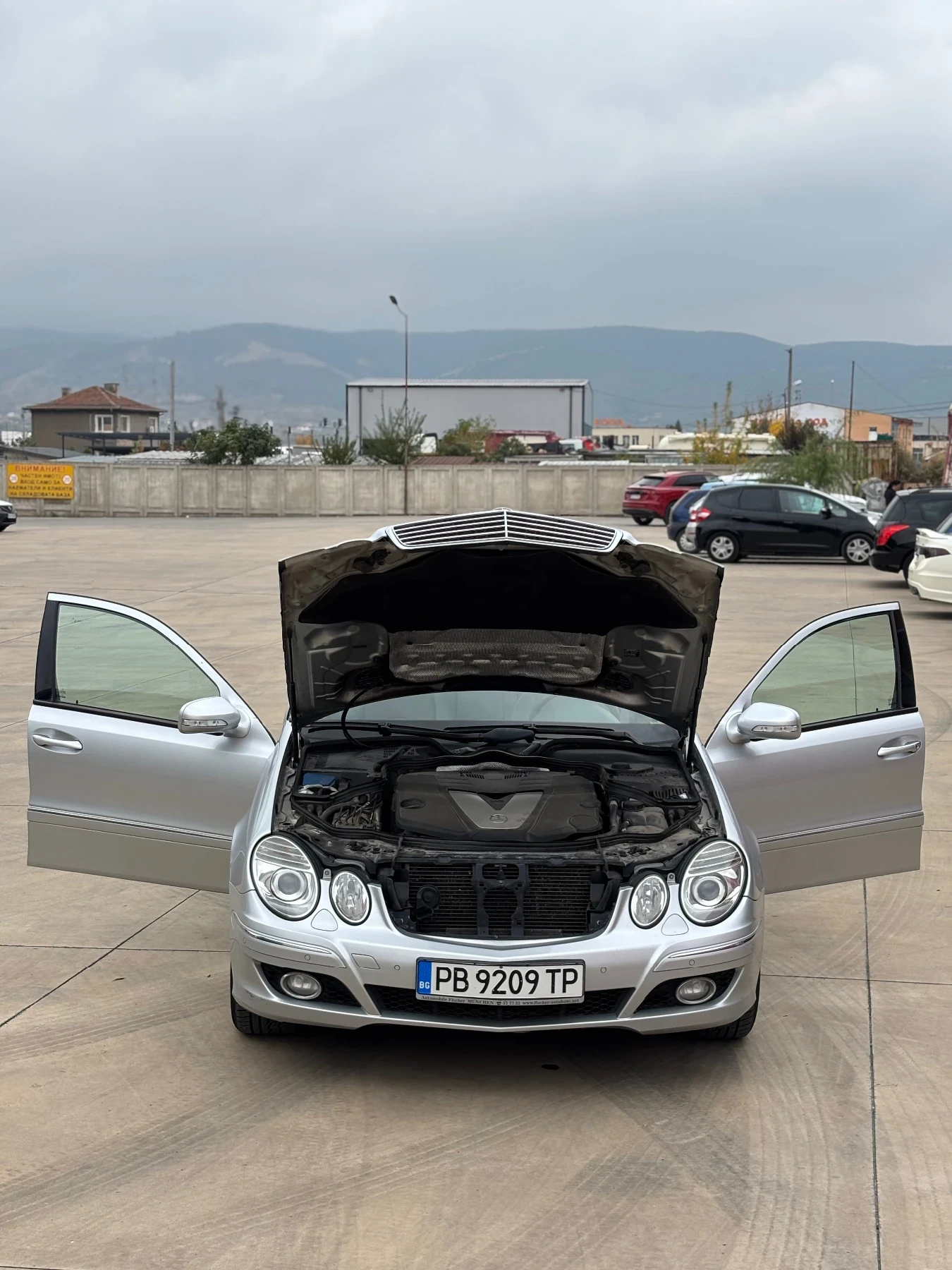 Mercedes-Benz E 280 Elegance Facelift - изображение 4