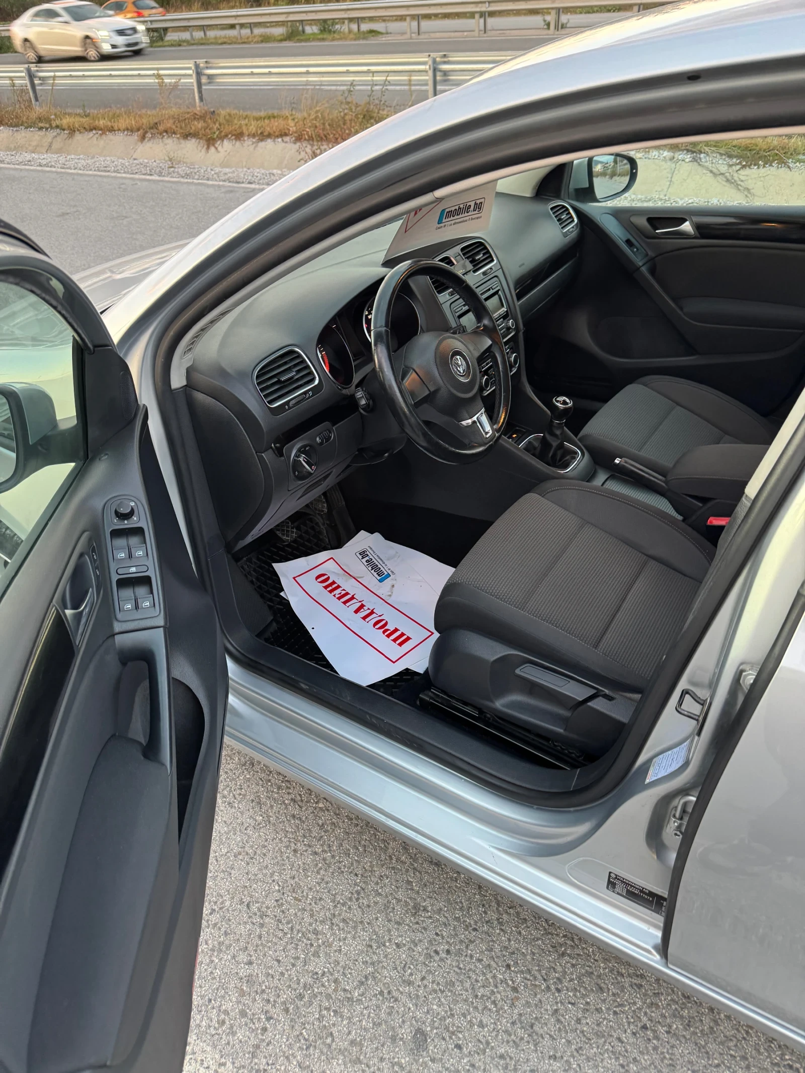 VW Golf 1.6 - изображение 8