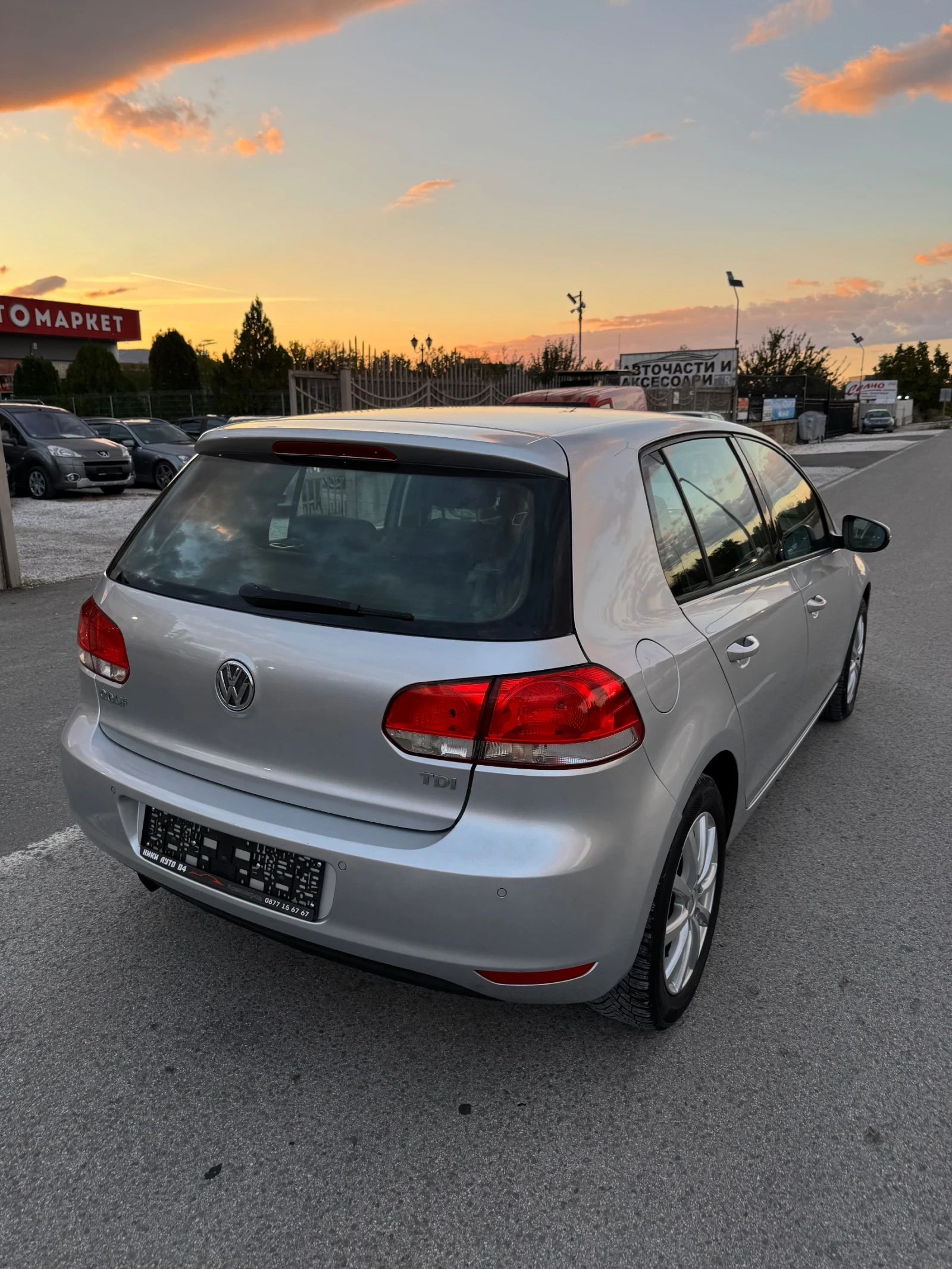 VW Golf 1.6 - изображение 4