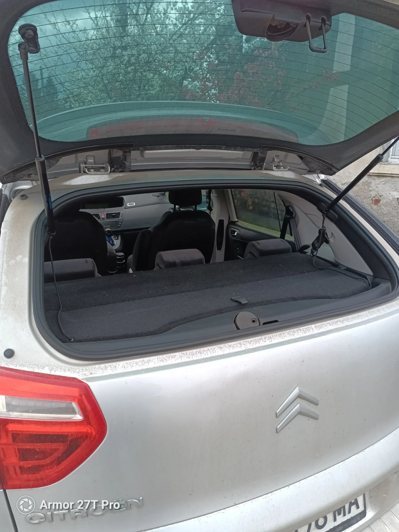 Citroen C4 Picasso, снимка 11 - Автомобили и джипове - 54348528