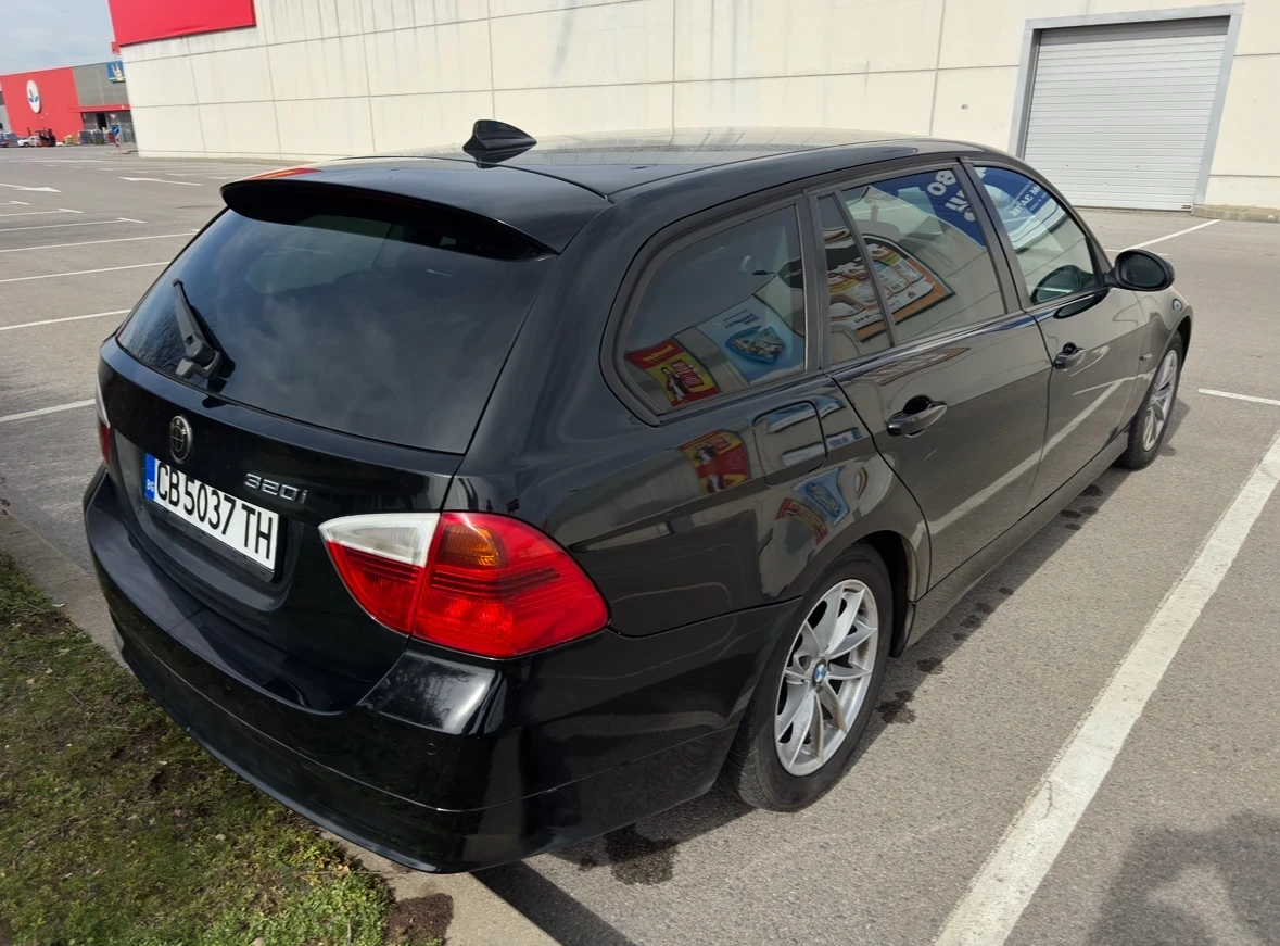 BMW 320 E91 - изображение 7