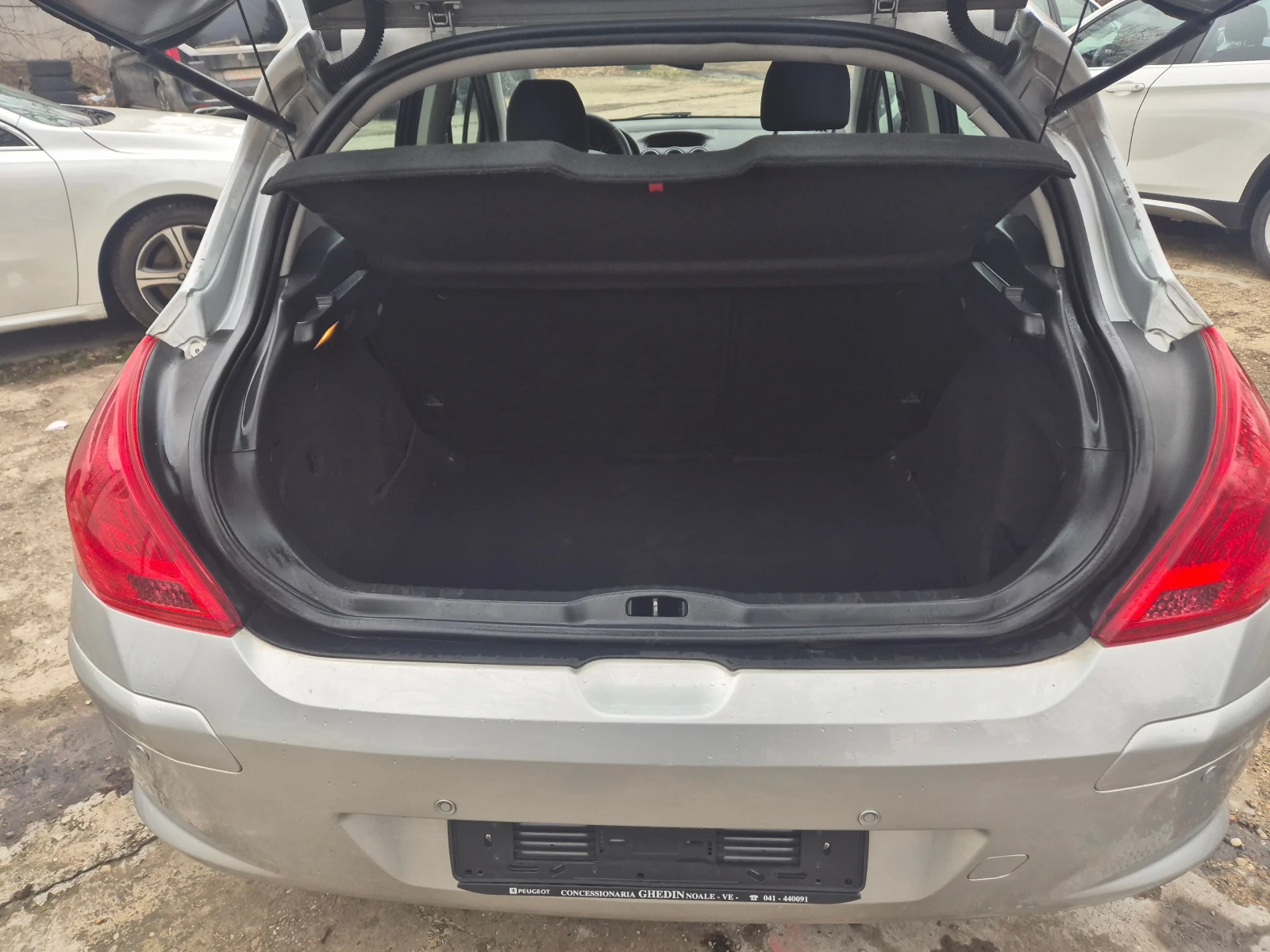 Peugeot 308 1.6 HDI  - изображение 10