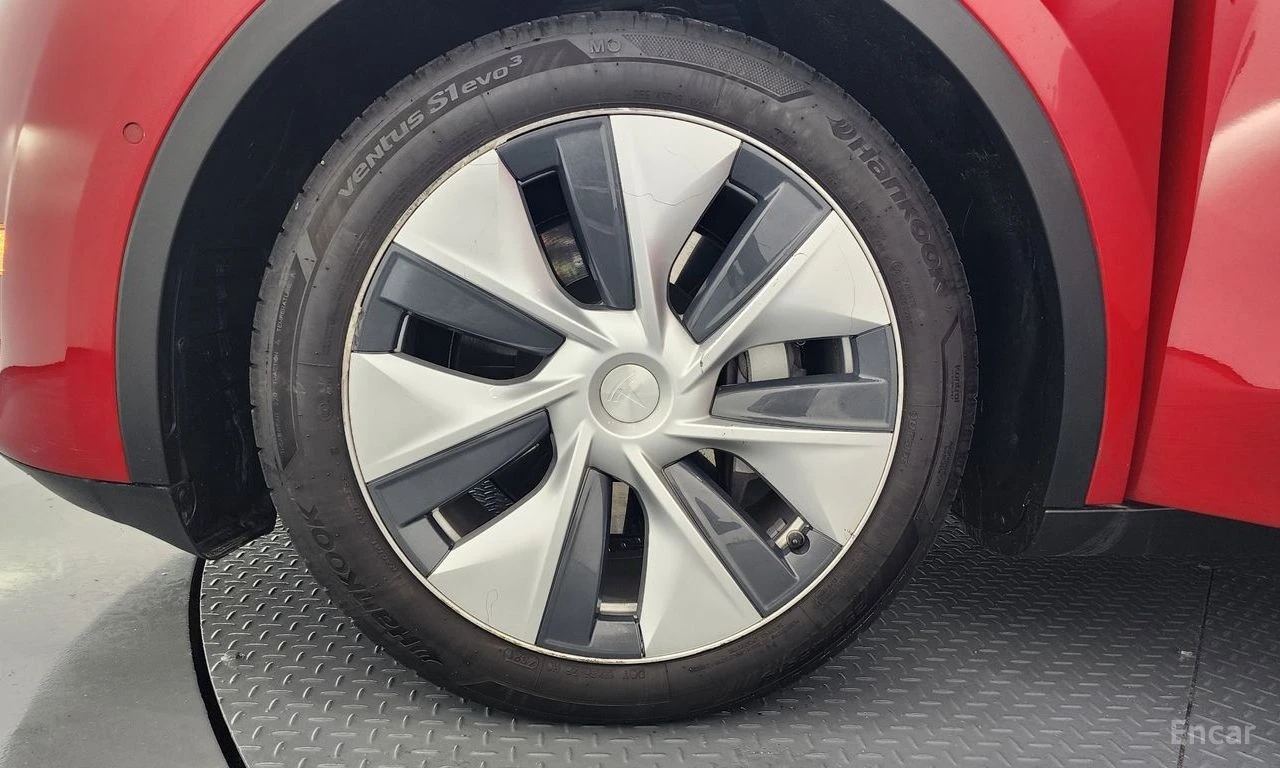 Tesla Model Y * LONG* RANGE* AWD* 360* КАМЕРИ* ПАНО* , снимка 16 - Автомобили и джипове - 54510299