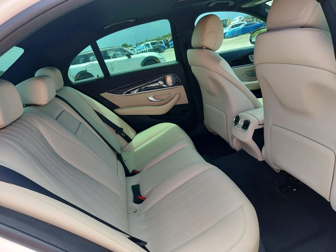 Mercedes-Benz E 350 AMG LINE* BURMESTER* PANO | Mobile.bg � ����������� 10