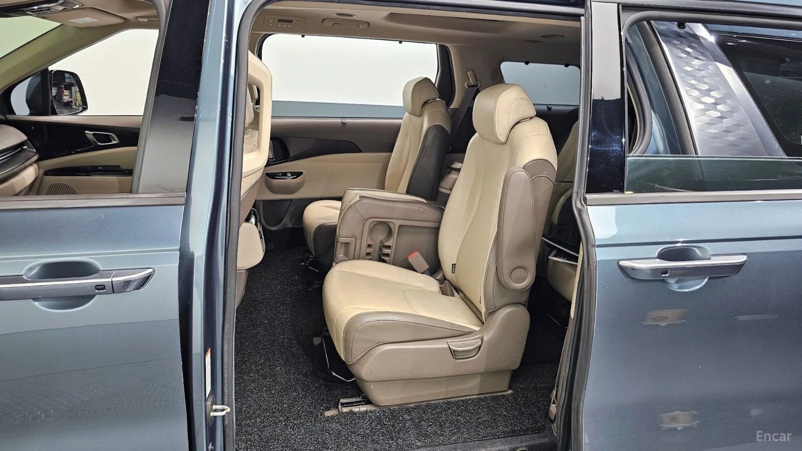Kia Carnival 11-������ Noblesse* ����* ������* ����* ����* 360 | Mobile.bg � ����������� 9