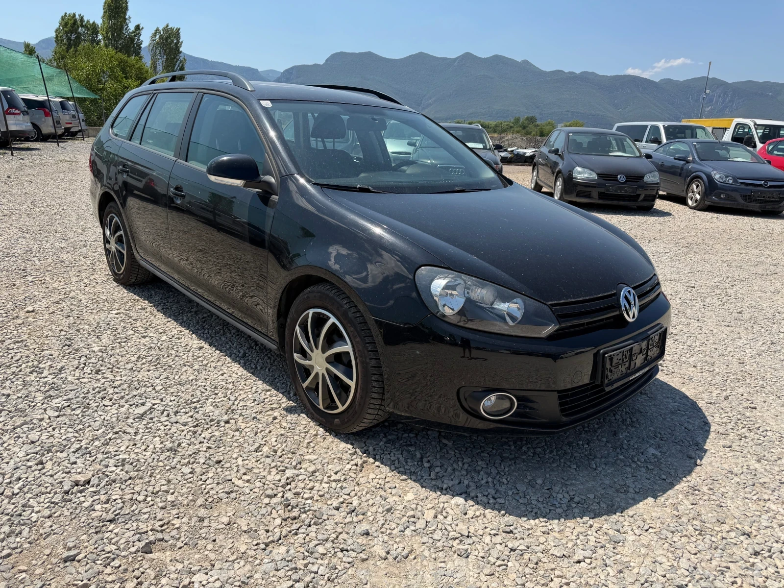 VW Golf 1.6TDI-105PS, снимка 3 - Автомобили и джипове - 55562608
