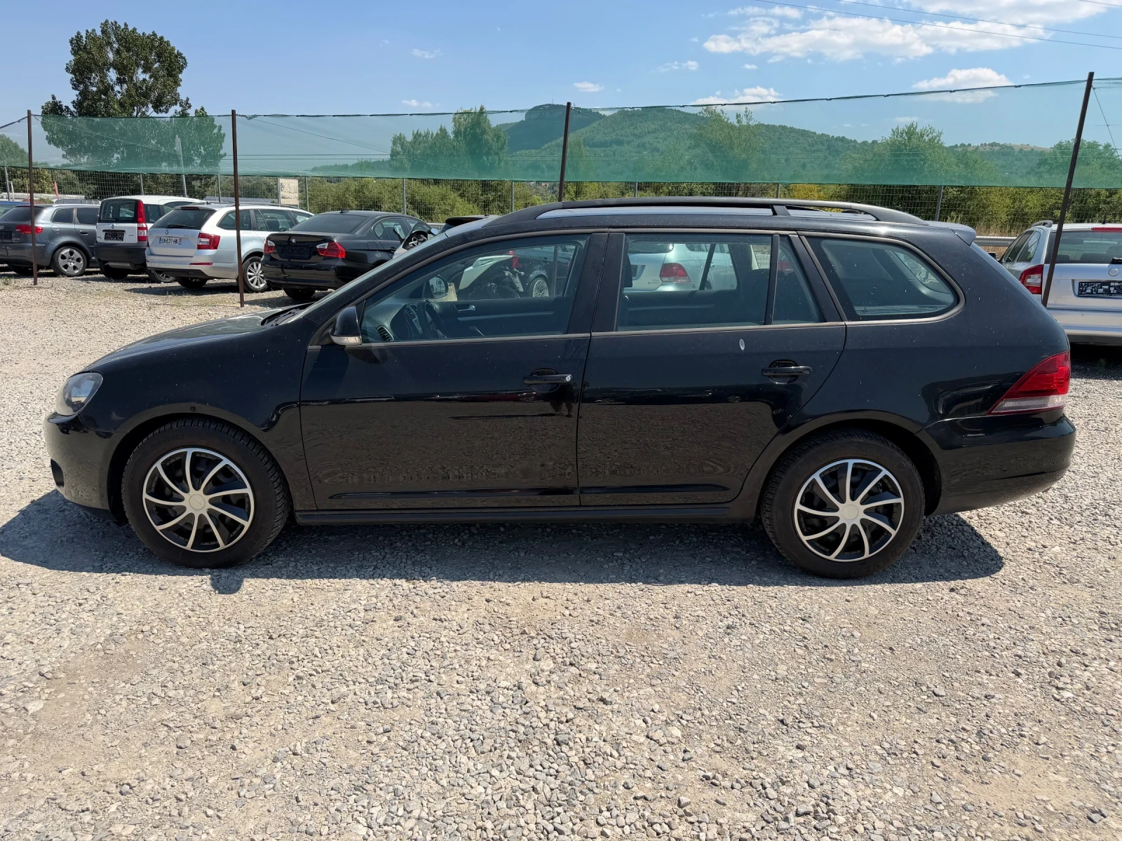 VW Golf 1.6TDI-105PS, снимка 8 - Автомобили и джипове - 55562608