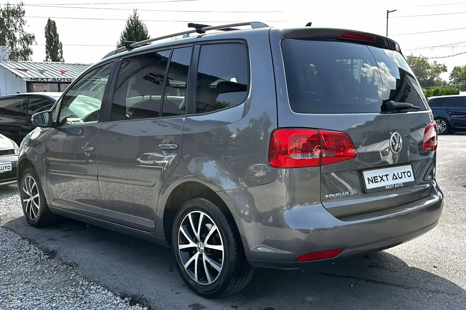 VW Touran 1.6TDI 105HP NAVI EURO5B, снимка 7 - Автомобили и джипове - 55902201