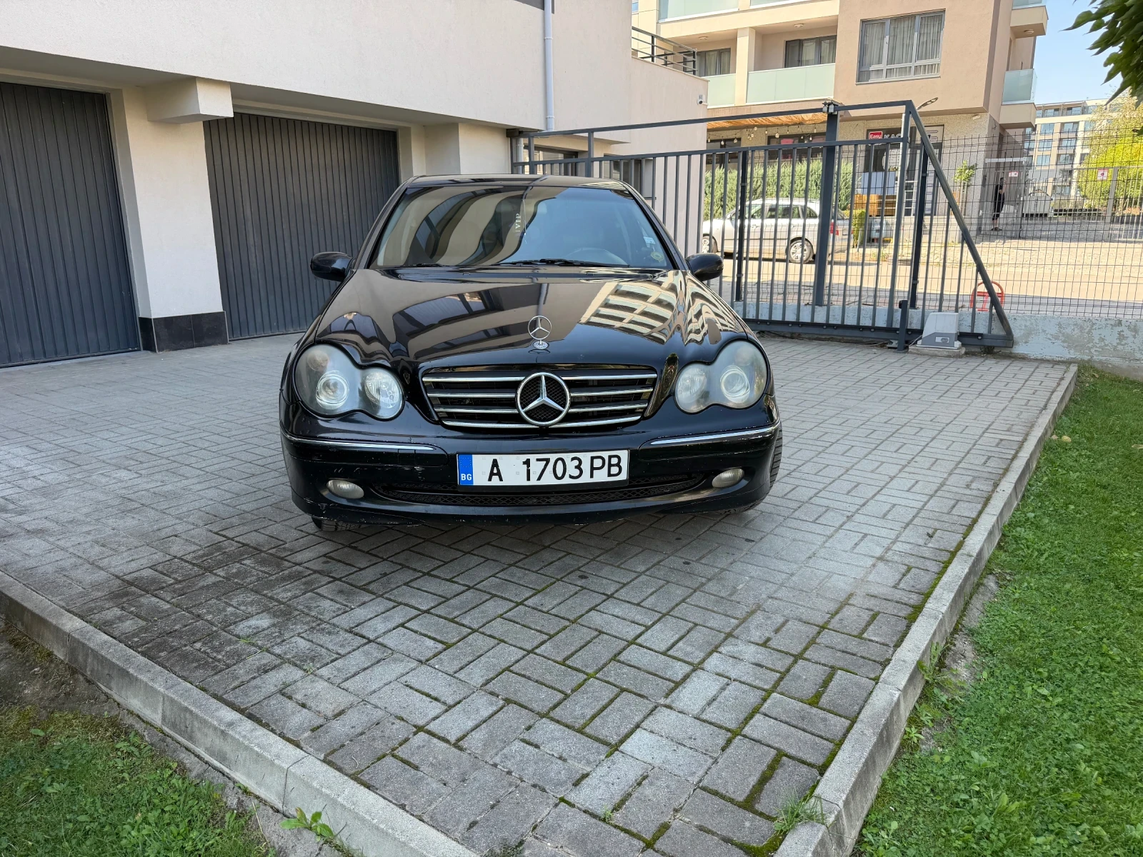 Mercedes-Benz C 180