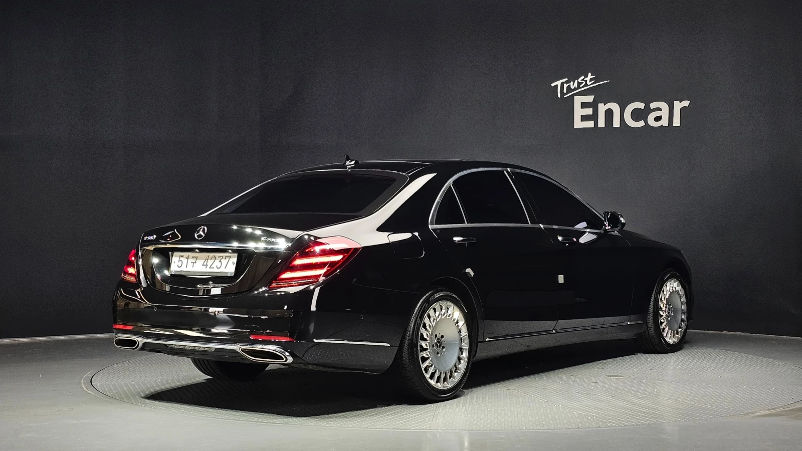 Mercedes-Benz S 560 4MATIC LONG * DIS * ОБДУХ * BURM * 360 * HUD , снимка 3 - Автомобили и джипове - 56096860