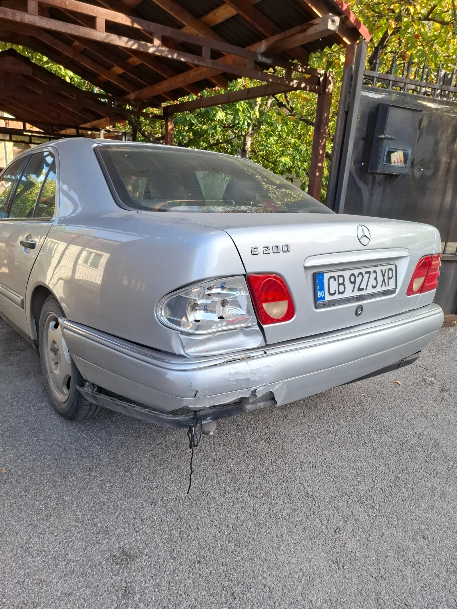 Mercedes-Benz E 200 W210, снимка 5 - Автомобили и джипове - 56423037