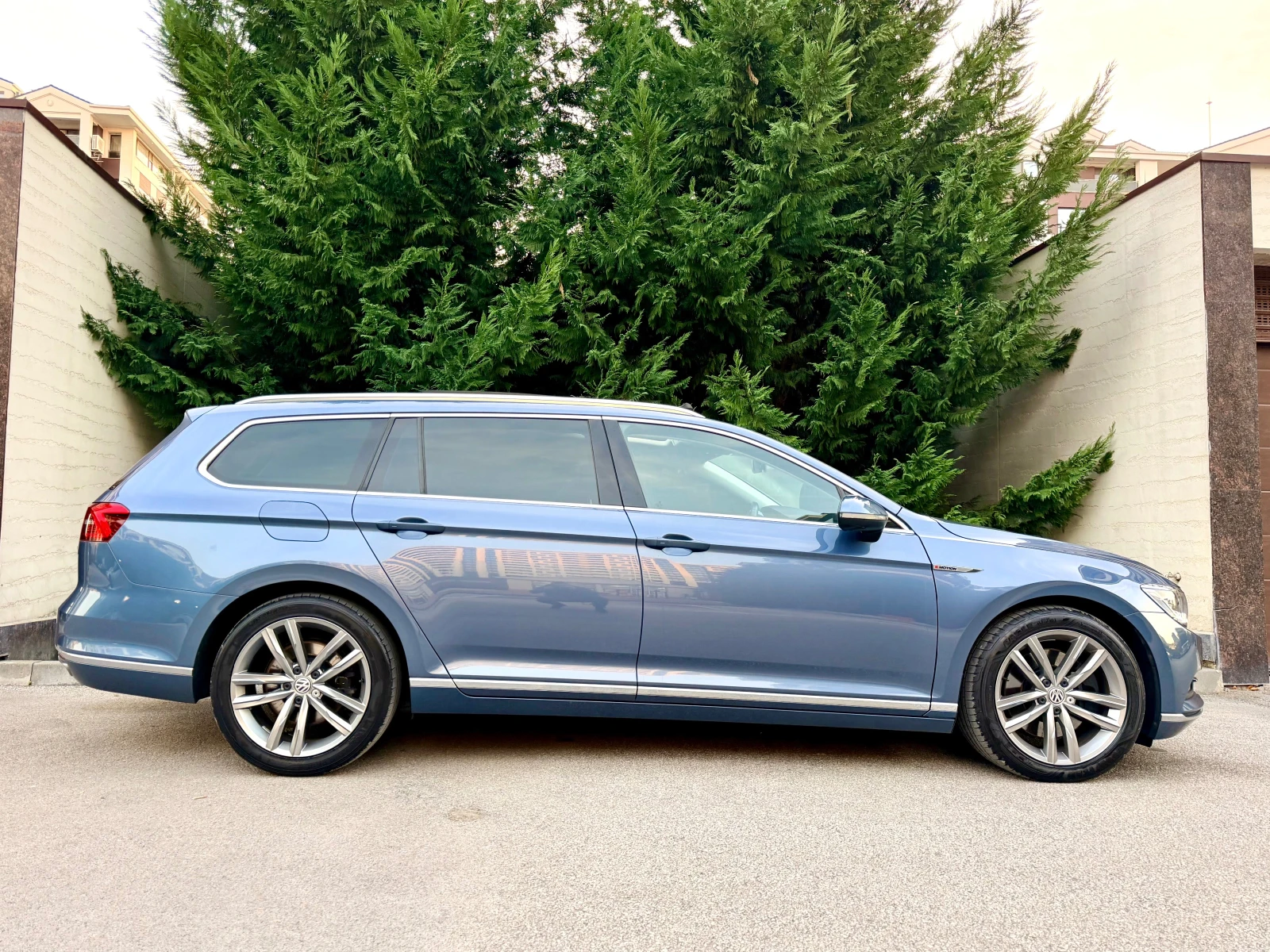 VW Passat 2.0TDI HIGHLINE 4MOTION PANORAMA OBDUHVANE FULL  | Mobile.bg � ����������� 3