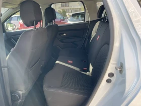 Dacia Duster 1.3 TCe 130hp 4x4 N1, снимка 13