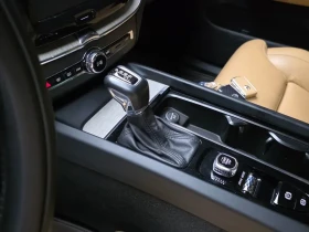 Volvo XC60 D5 - САМО 30% АВАНС, снимка 9