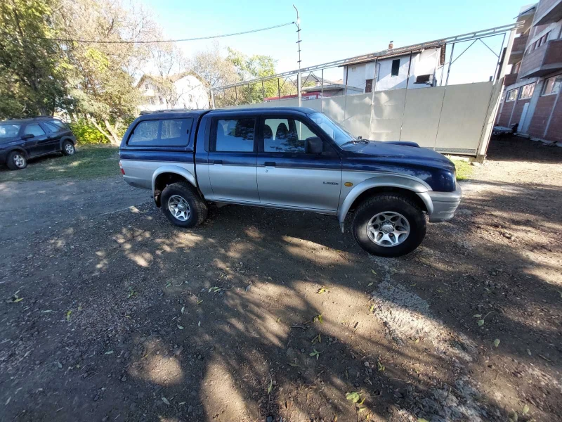 Mitsubishi L200 2.5TDI, снимка 3 - Автомобили и джипове - 45991946