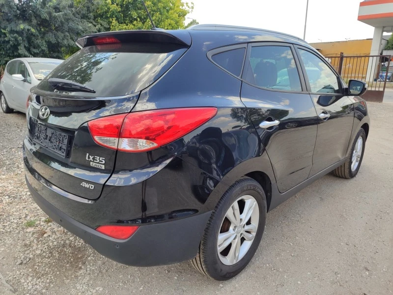 Hyundai IX35 2.0 4x4/Navi, снимка 4 - Автомобили и джипове - 46548851