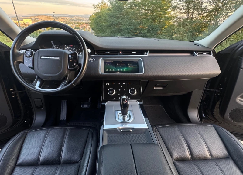 Land Rover Range Rover Evoque R-Dynamic, снимка 8 - Автомобили и джипове - 51475293