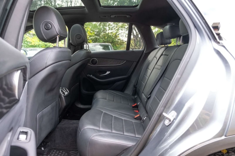 Mercedes-Benz GLC * 300 4M * CARFAX * ЦЕНА ДО БГ, снимка 15 - Автомобили и джипове - 53308249