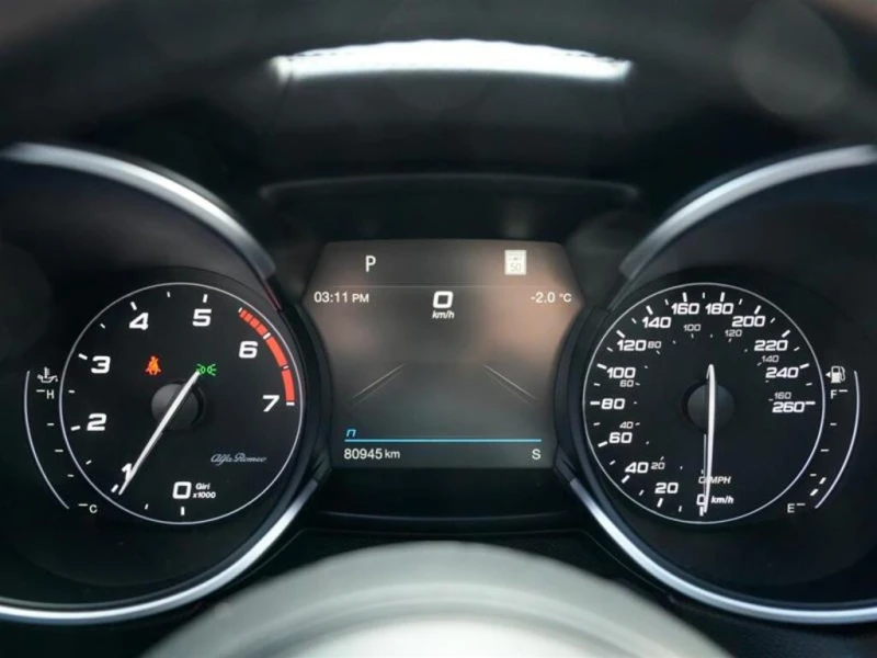 Alfa Romeo Stelvio Ti * AWD * 80 000km, снимка 13 - Автомобили и джипове - 53340923