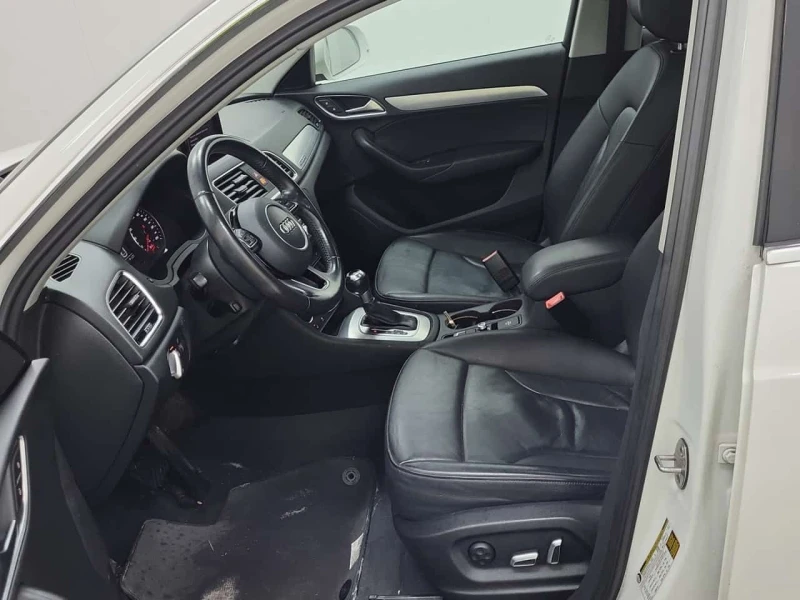 Audi Q3 * PROGRESSIV * CARFAX * ЦЕНА ДО БГ, снимка 9 - Автомобили и джипове - 53564845