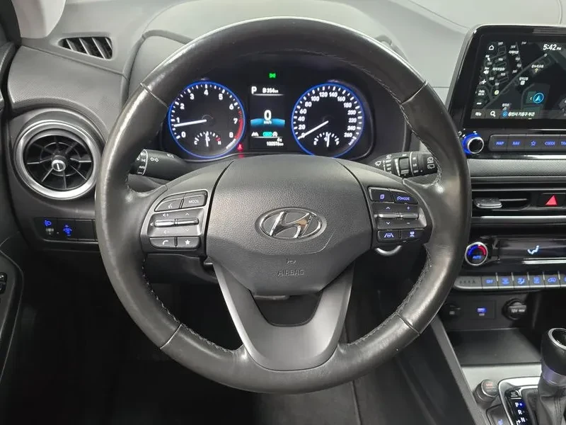 Hyundai Kona 1.6 TURBO 2WD SMART, снимка 13 - Автомобили и джипове - 55011694