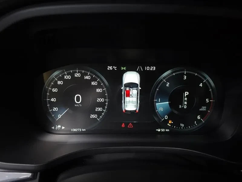Volvo XC60 D5 - САМО 30% АВАНС, снимка 8 - Автомобили и джипове - 55927645