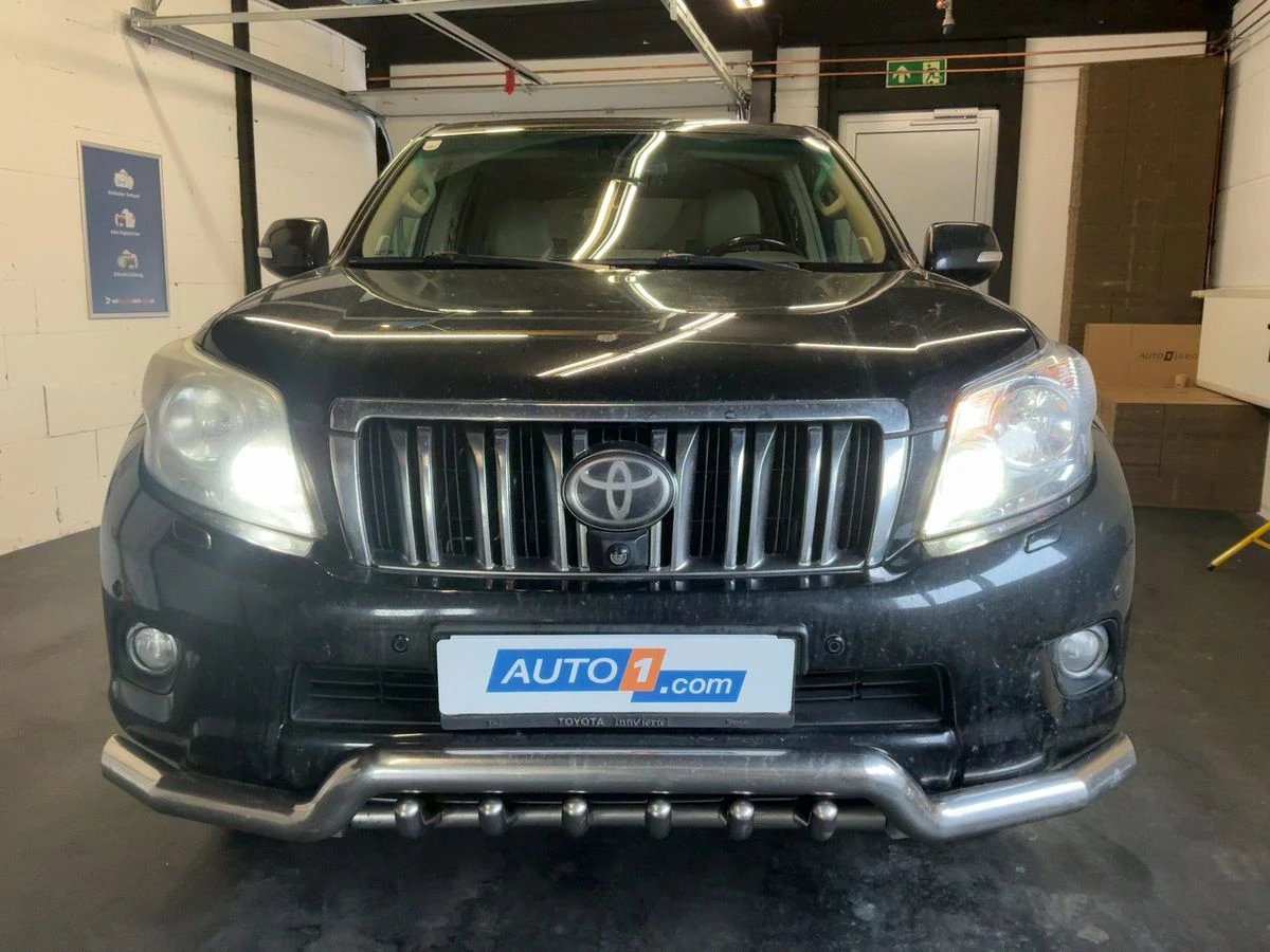 Toyota Land cruiser 3.0 D-4D TEC-Edition, снимка 1