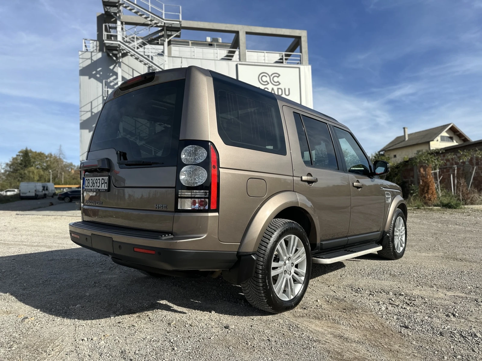 Land Rover Discovery 4 HSE - изображение 5