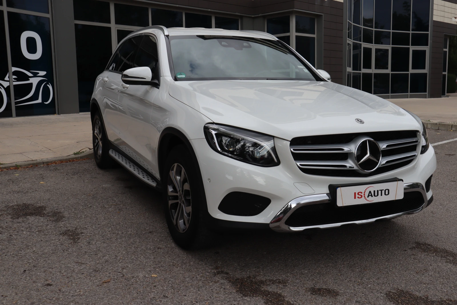 Mercedes-Benz GLC 250 4Matic/AMG/Подгрев/F1/FullLed/ - изображение 3