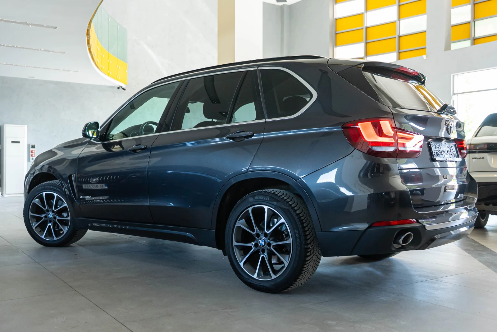 BMW X5 3.0 D - изображение 4