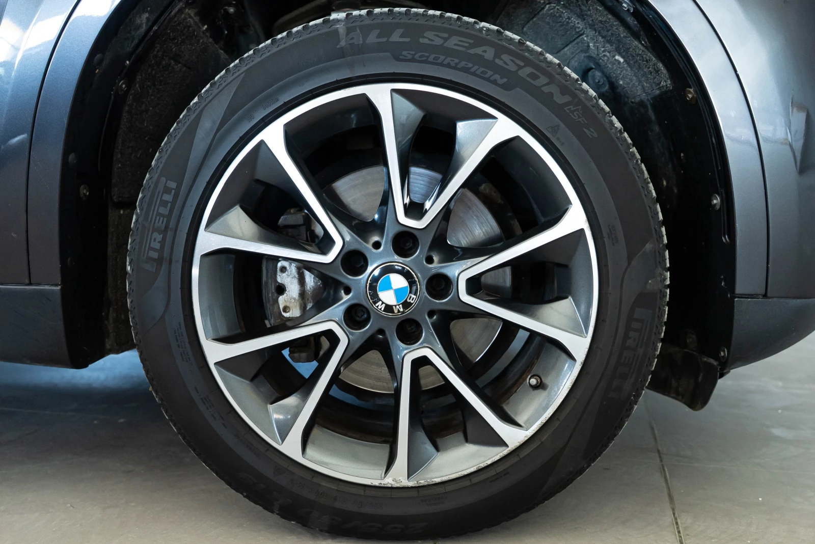 BMW X5 3.0 D - изображение 8