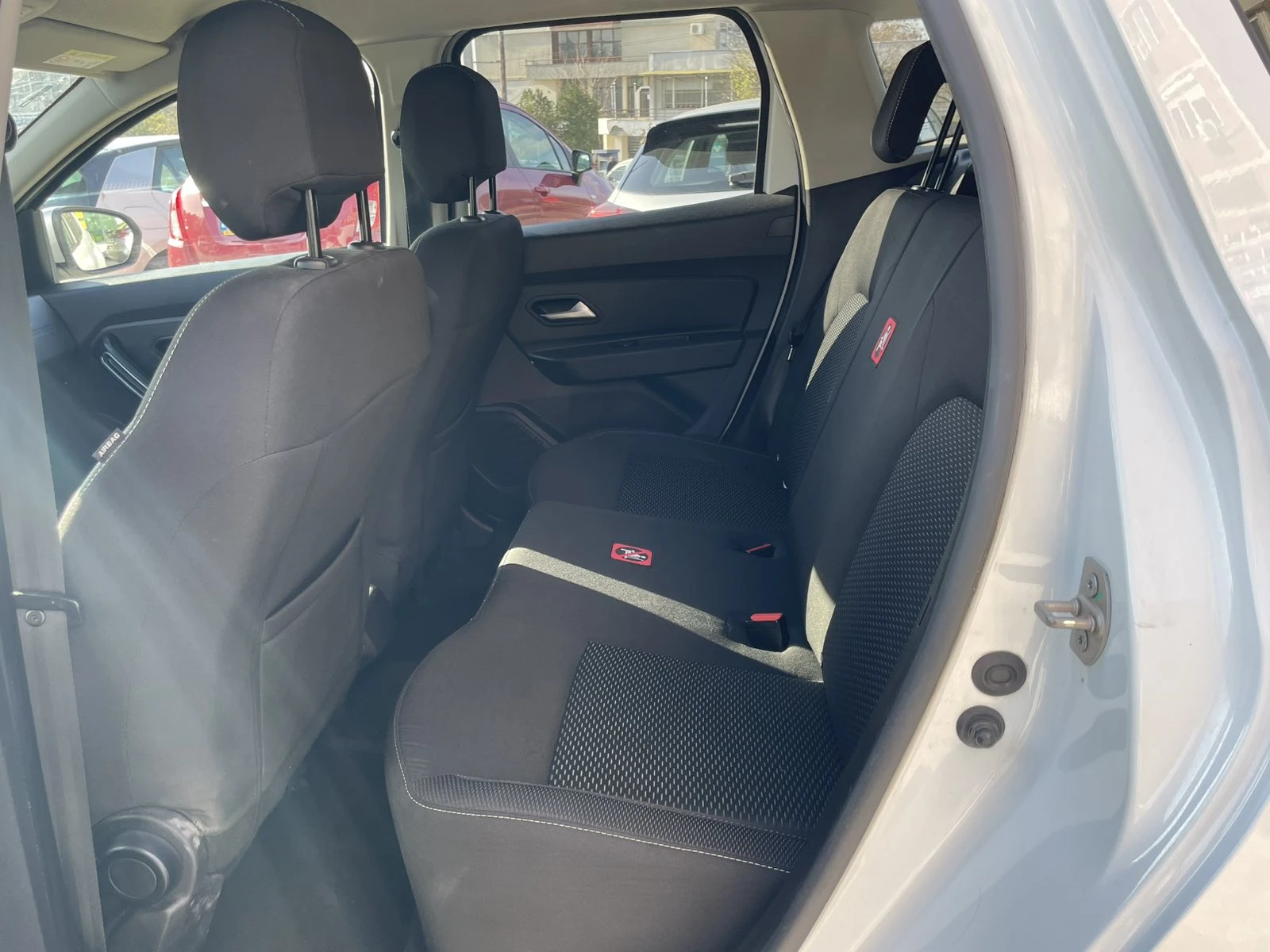 Dacia Duster 1.3 TCe 130hp 4x4 N1 | Mobile.bg   13