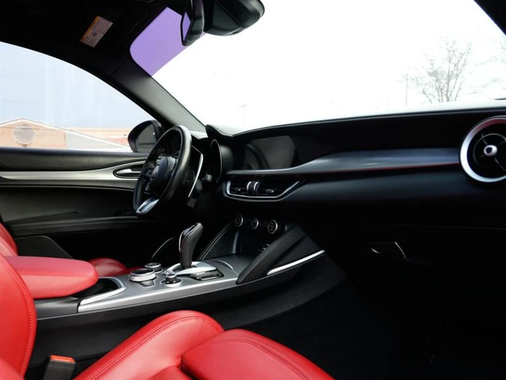 Alfa Romeo Stelvio Ti * AWD * 80 000km | Mobile.bg � ����������� 10