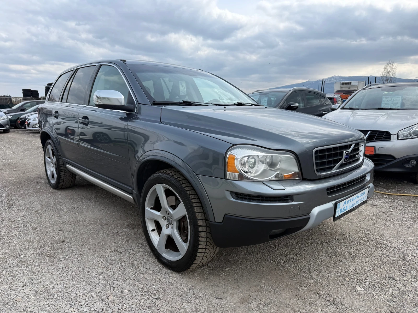 Volvo Xc90 2.4D5 Facelifit R-design , снимка 4 - Автомобили и джипове - 53994453
