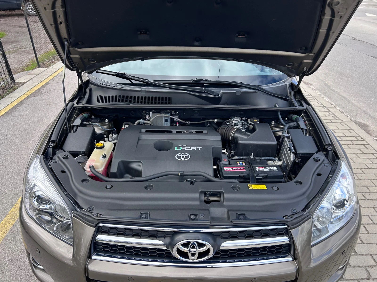 Toyota Rav4 CROSSOVER-FACELIFT-AUTOMATIC-NAVI-КОЖА-180хил!!!, снимка 7 - Автомобили и джипове - 54084209