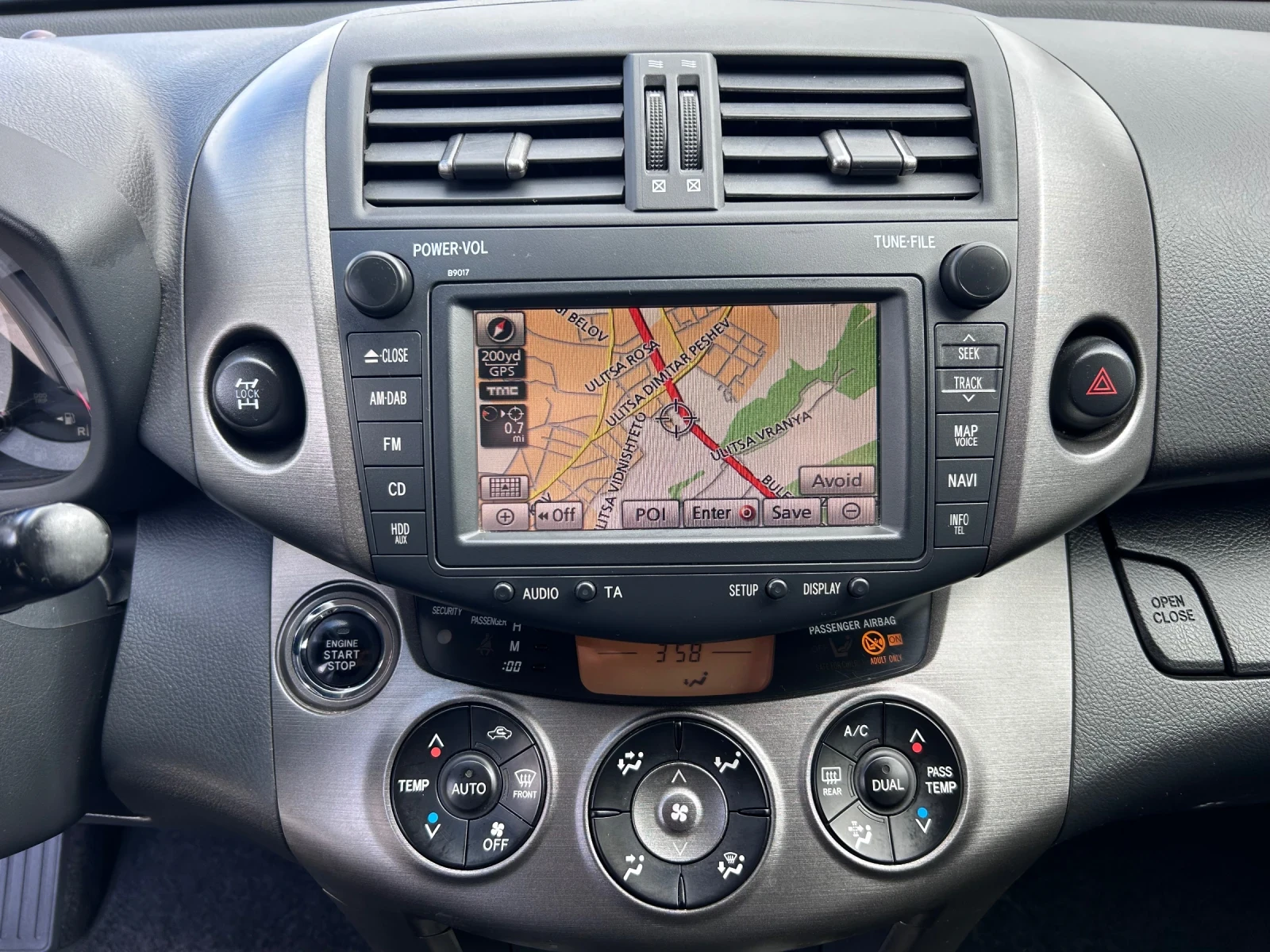 Toyota Rav4 CROSSOVER-FACELIFT-AUTOMATIC-NAVI-КОЖА-180хил!!!, снимка 11 - Автомобили и джипове - 54084209