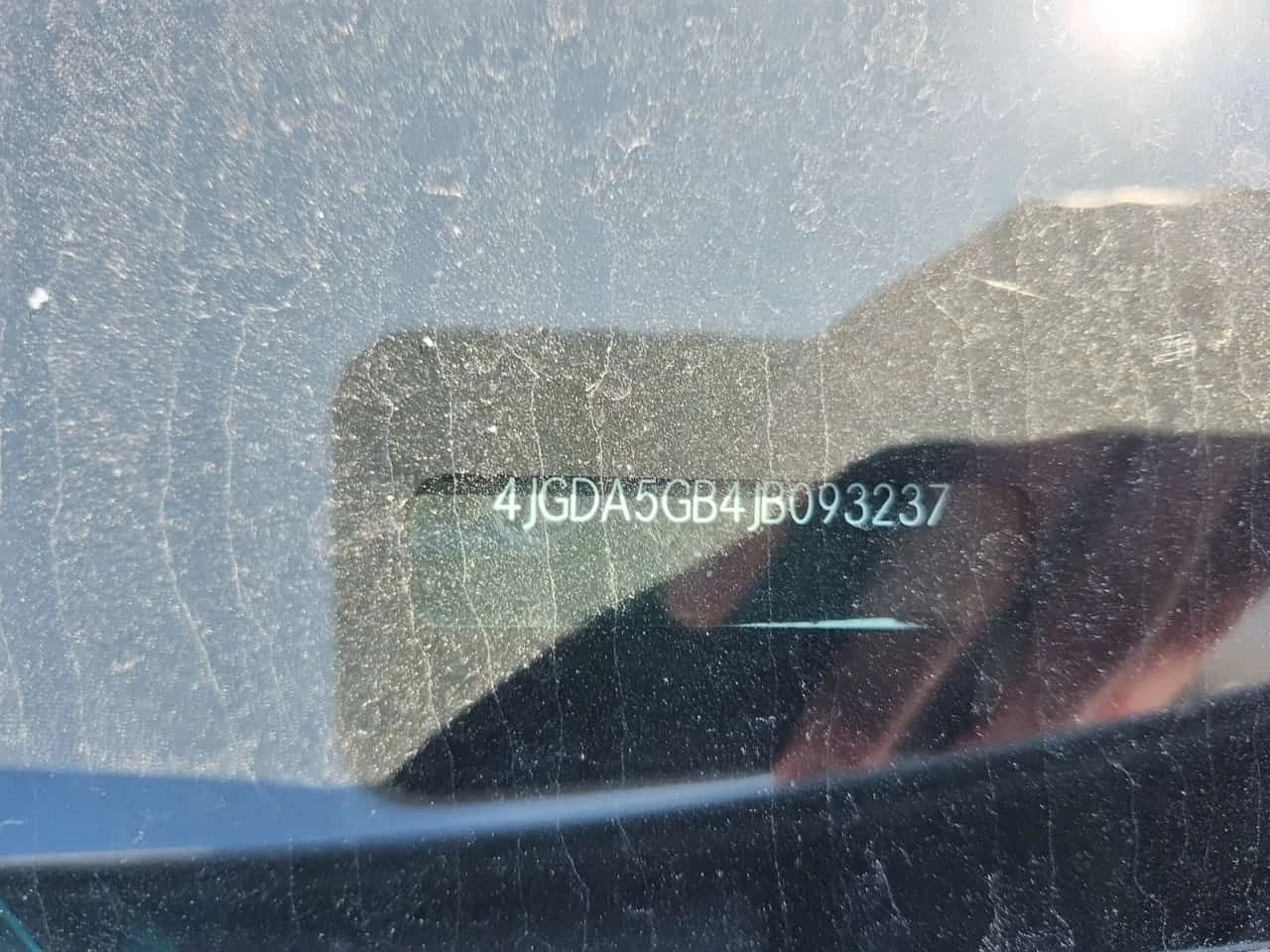 Mercedes-Benz GLE 400 | ПОДГРЕВ | ПАНОРАМА | ДВА КЛЮЧА | H K | , снимка 17 - Автомобили и джипове - 54609283