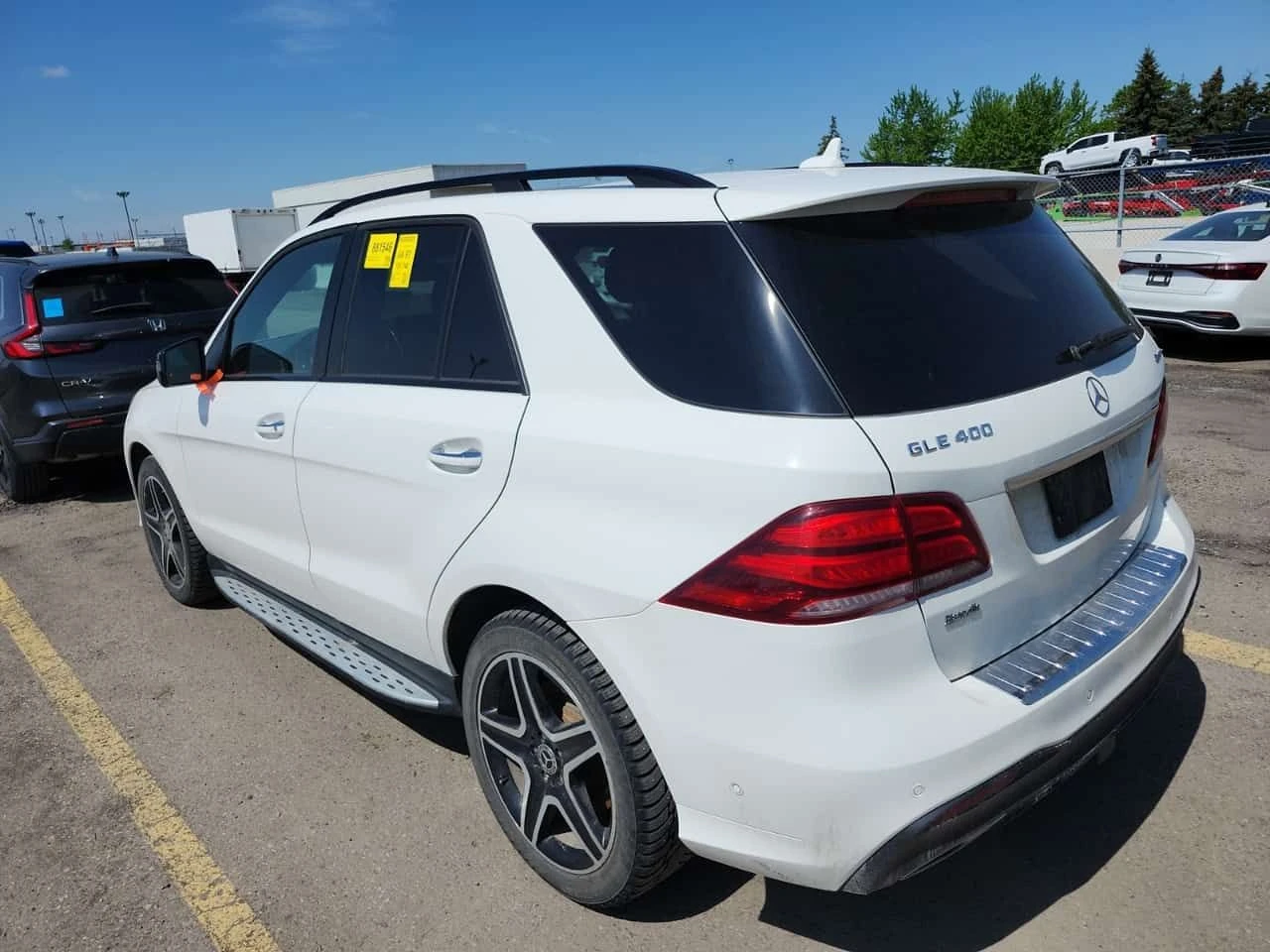 Mercedes-Benz GLE 400 | ПОДГРЕВ | ПАНОРАМА | ДВА КЛЮЧА | H K | , снимка 4 - Автомобили и джипове - 54609283