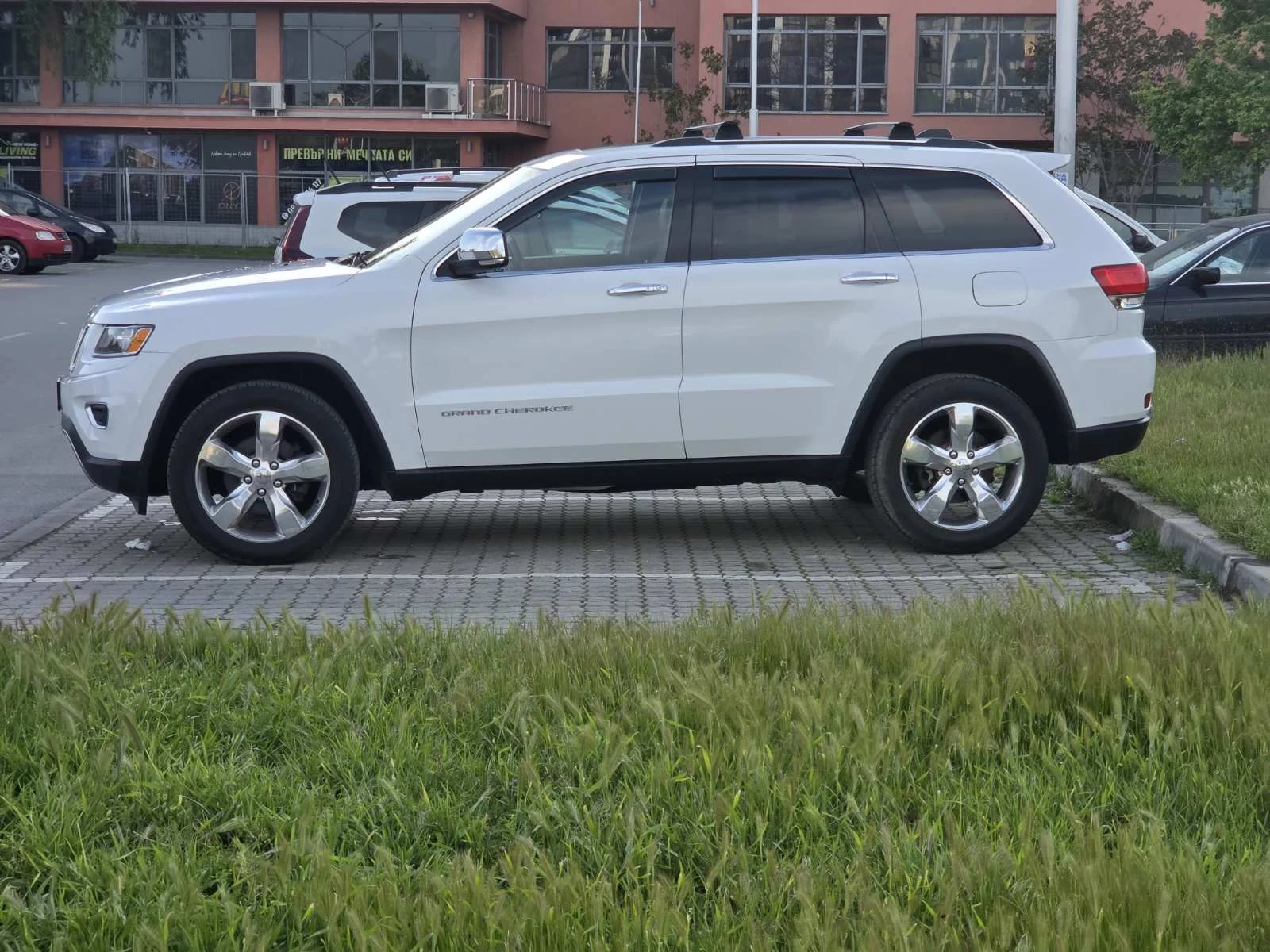 Jeep Grand cherokee LIMITED 4x4 3.6 V6, снимка 5 - Автомобили и джипове - 54683853