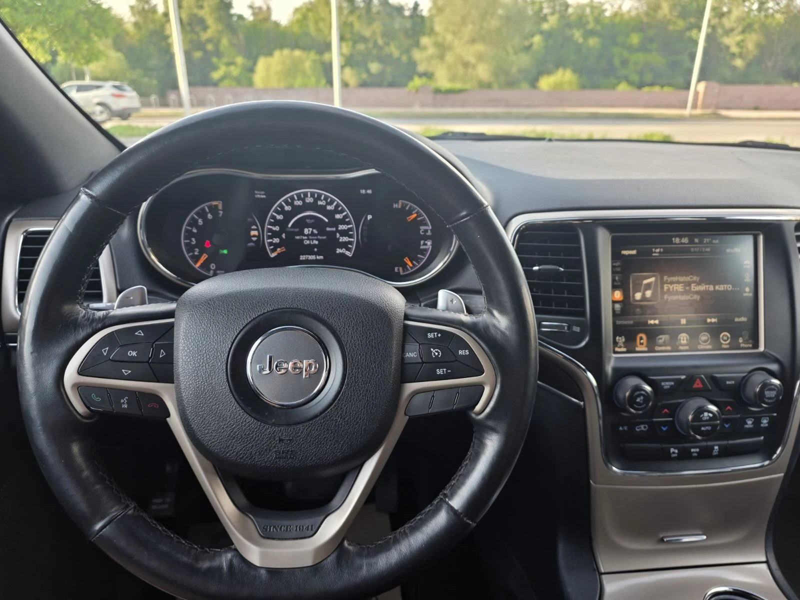 Jeep Grand cherokee LIMITED 4x4 3.6 V6, снимка 11 - Автомобили и джипове - 54683853