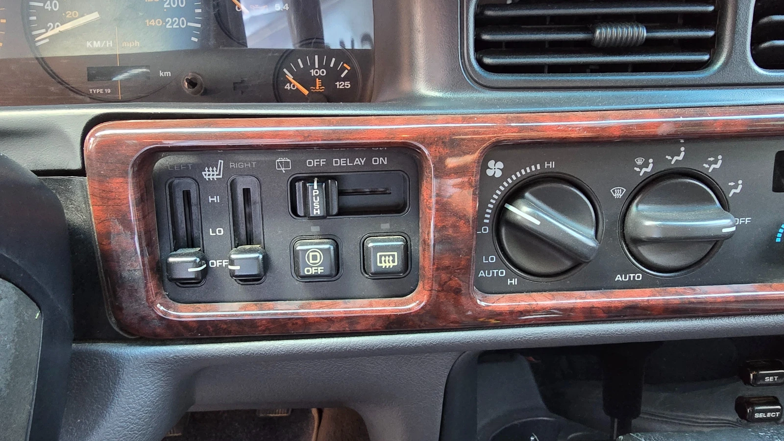Jeep Grand cherokee 5.9 , снимка 13 - Автомобили и джипове - 54918088