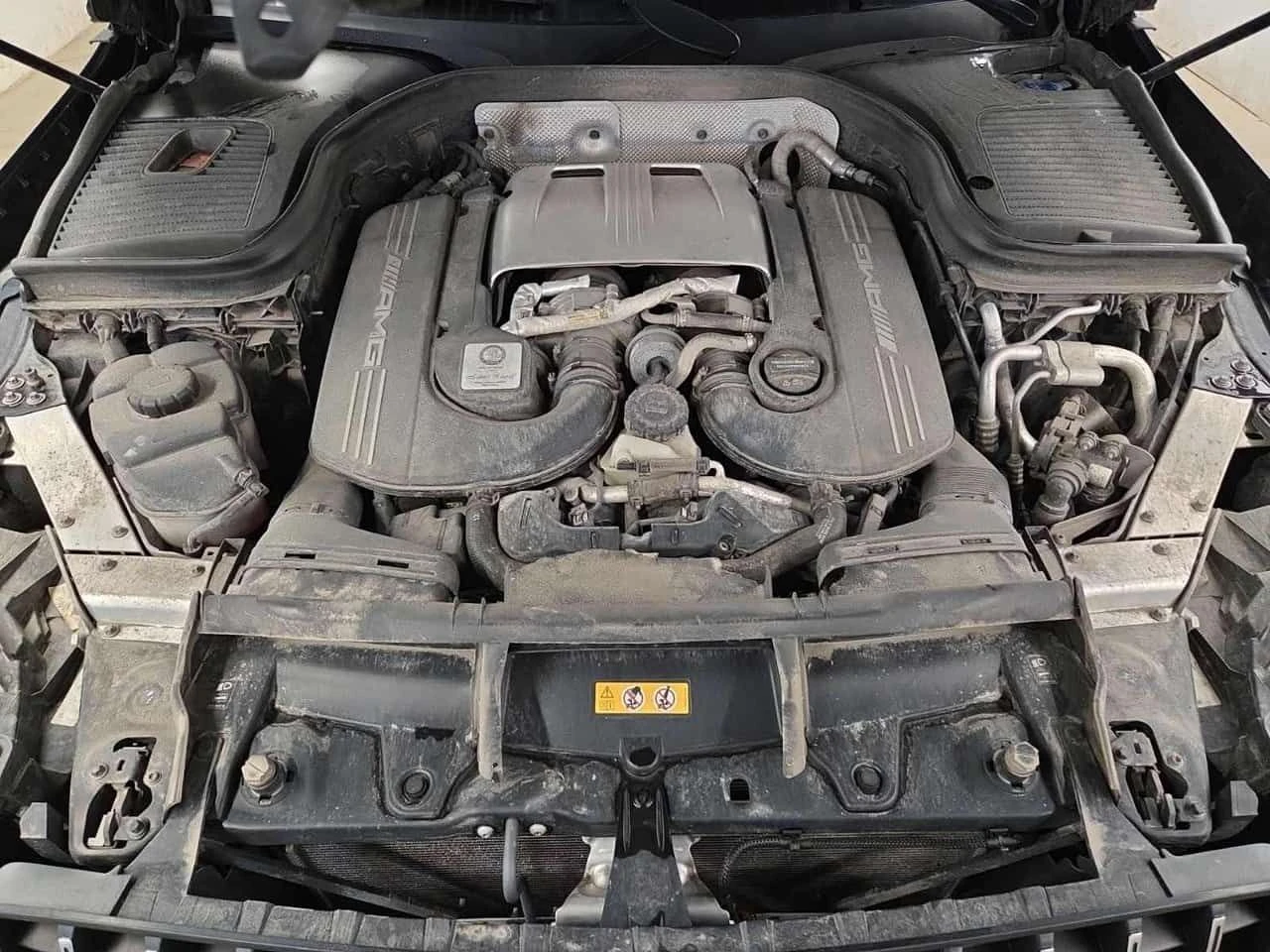 Mercedes-Benz GLC * AMG 63 S * CARFAX * ЦЕНА ДО БГ, снимка 11 - Автомобили и джипове - 55081191