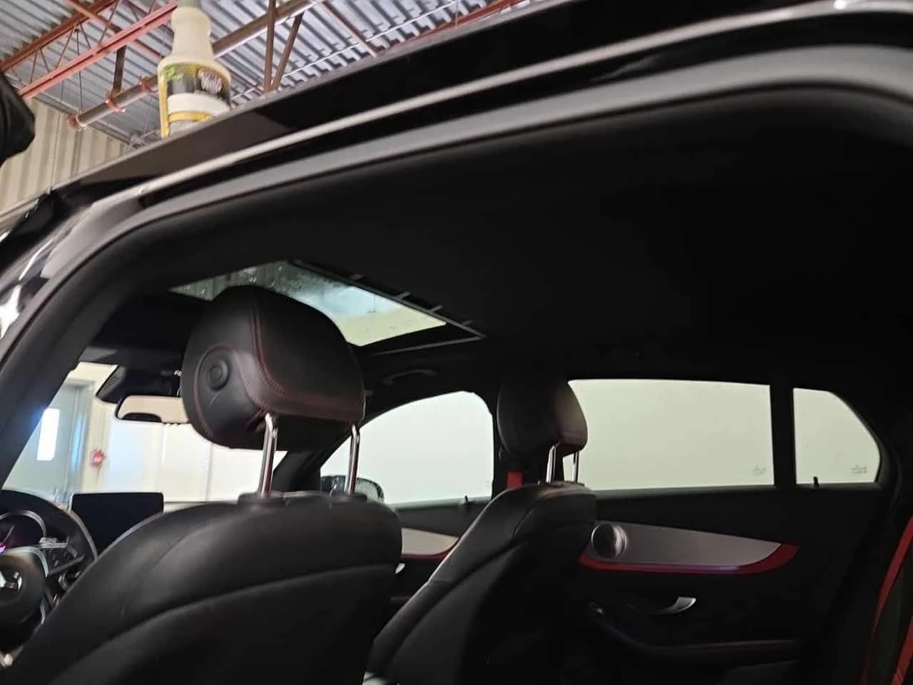 Mercedes-Benz GLC * AMG 63 S * CARFAX * ЦЕНА ДО БГ, снимка 10 - Автомобили и джипове - 55081191